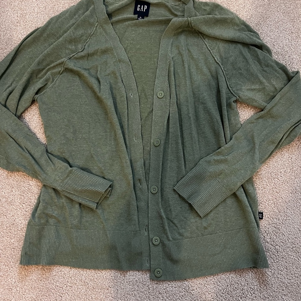 GAP Women's Olive Button-Up Cardigan